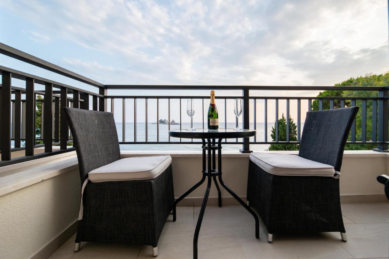 Mar Azul Apartments Petrovac Exterior foto